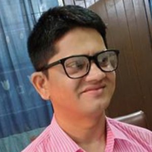 ড. আহমেদ সুমন