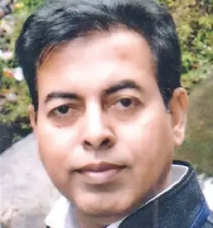 হাসানাত লোকমান